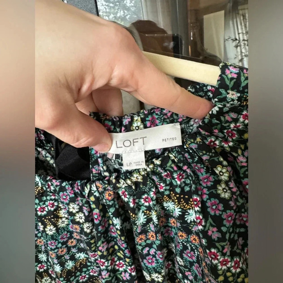 LOFT Blouse long sleeve Petite Garden Dobby Tie Back Ruffle top floral print bow - Picture 5 of 8